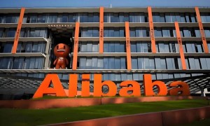 原创 
            张勇在阿里云没做成的事,吴妈快干成了?