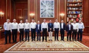 岚图CEO卢放:相信我们和华为的合作之路将越来越宽阔
