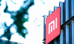 雷军再为年度演讲预热:同时决定造车和重启造芯,押上小米全部家底