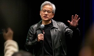 史上首家!英伟达,破5万亿美元!超过英、法、德等国股市总市值