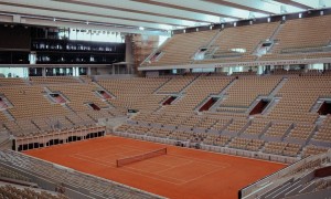 纸板床、没空调,耗资900多亿的巴黎奥运会,到底把钱花在哪了?